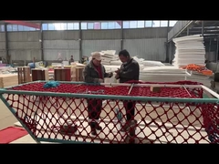 Processo de pintura colorida por spray para equipamentos de brinquedos ao ar livre