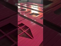 Parques de diversões ao ar livre personalizados