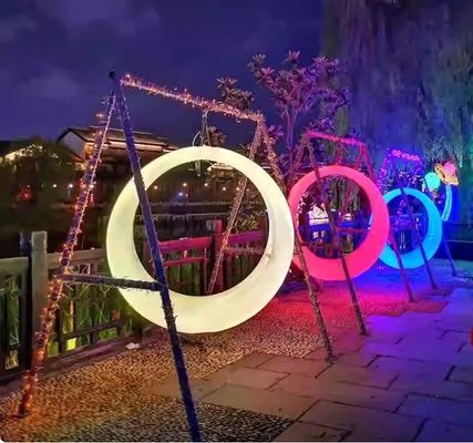 Cadeira de balanço reclinável atraente Construção vibrante de aço e plástico personalizável
